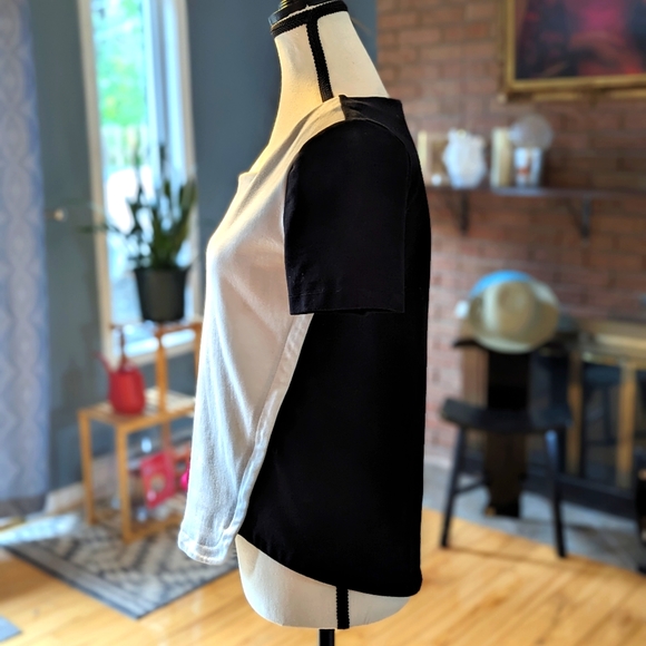 RW&CO Short Sleeve Black & White Top - Picture 2 of 6